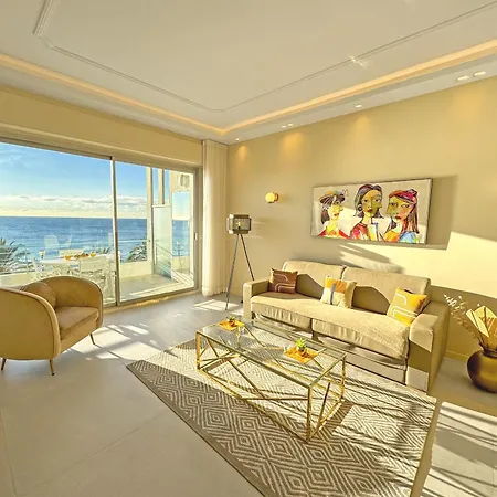 Sea Front Promenade Apartment Nice