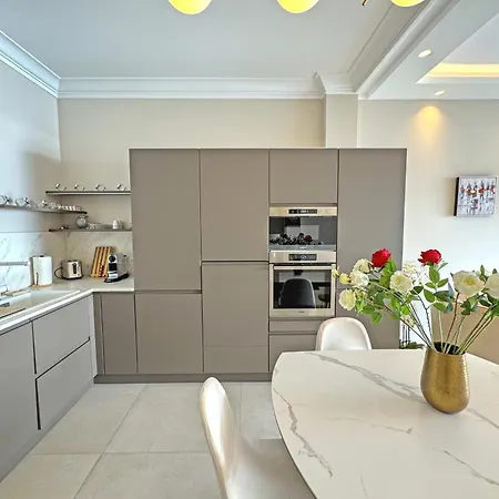 Sea Front Promenade Apartment